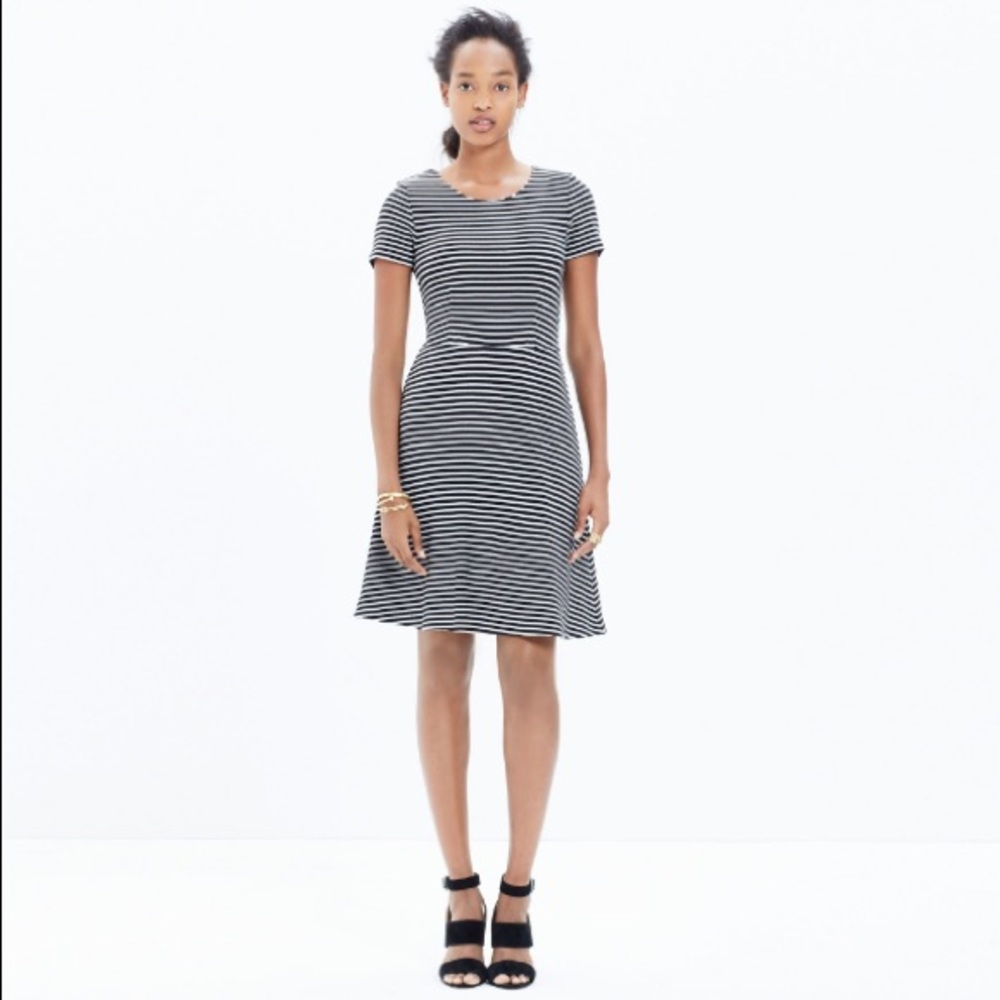 Madewell Gallerist fit & flare dress